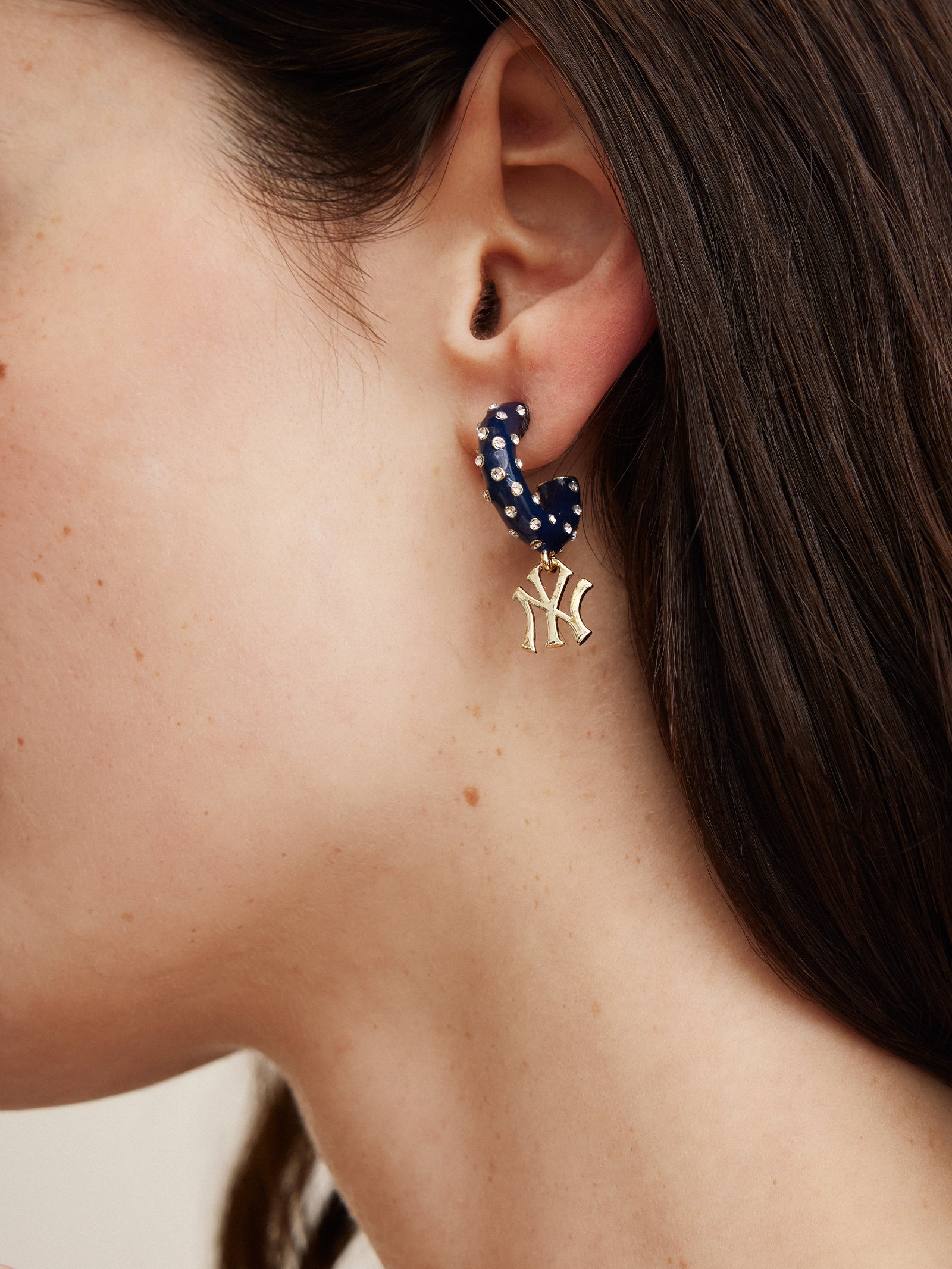 MLB Enamel Hoop Earrings - New York Yankees