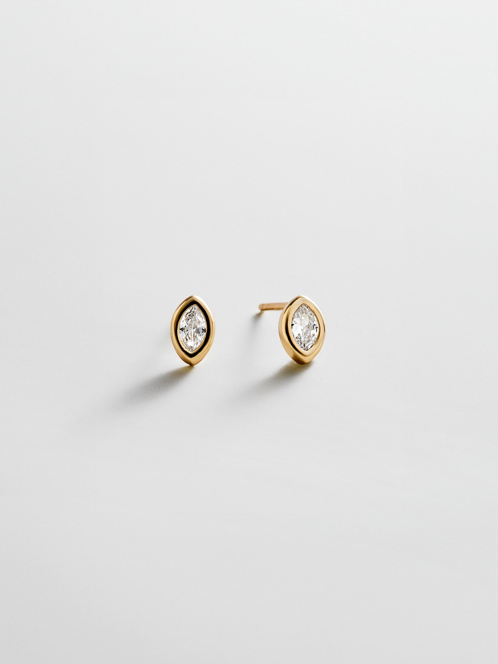 Elaine 14K Gold Stud Earrings - Marquise Stone