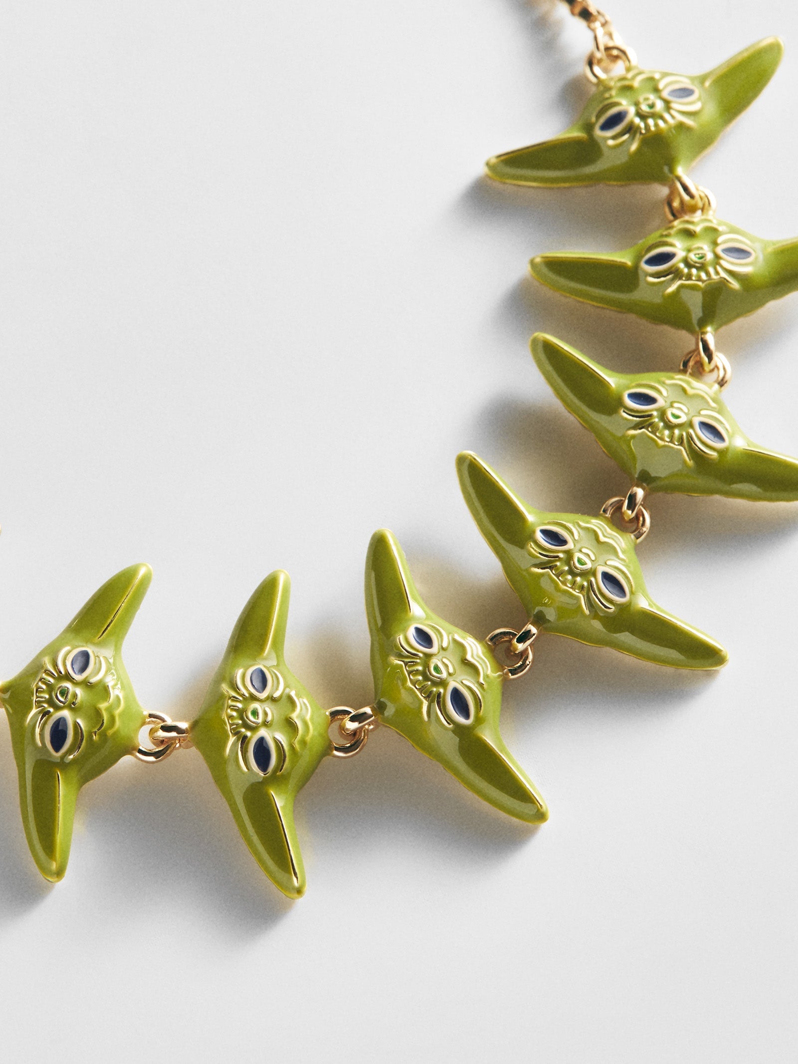 STAR WARS™ Yoda™ Repeating Bracelet - Yoda