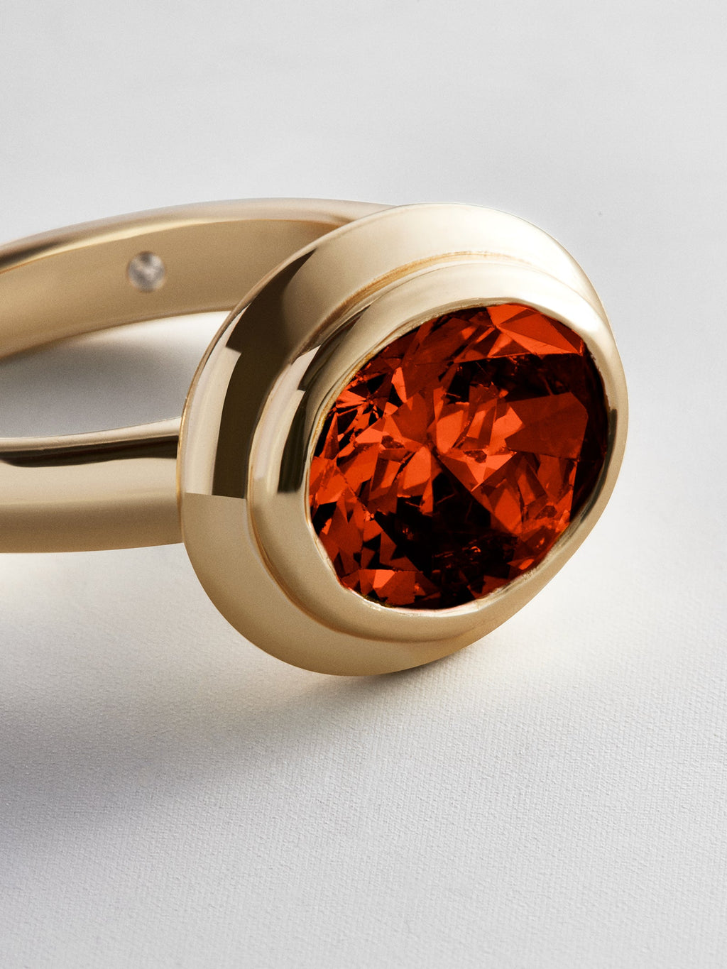 Gold Etched Bezel Custom Birthstone Ring - Garnet