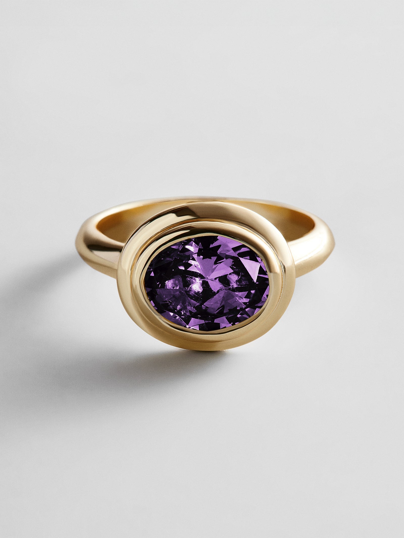 Gold Etched Bezel Custom Birthstone Ring - Amethyst