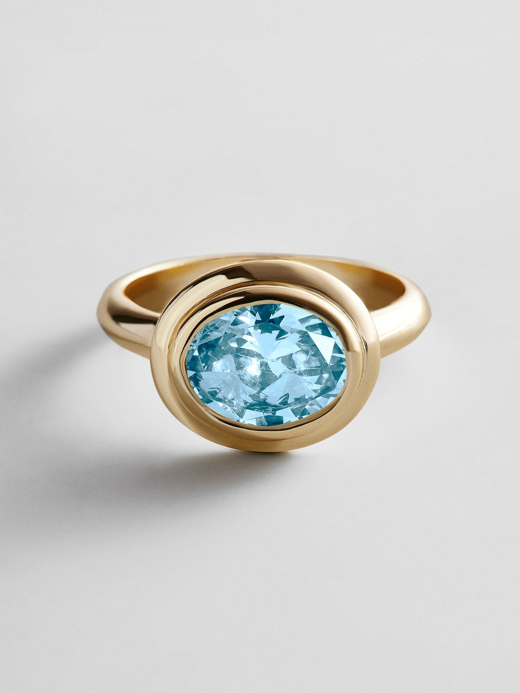 Gold Etched Bezel Custom Birthstone Ring - Aquamarine