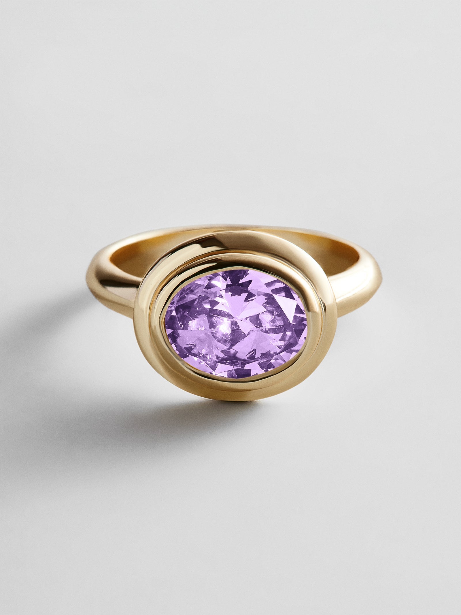Gold Etched Bezel Custom Birthstone Ring - Light Amethyst