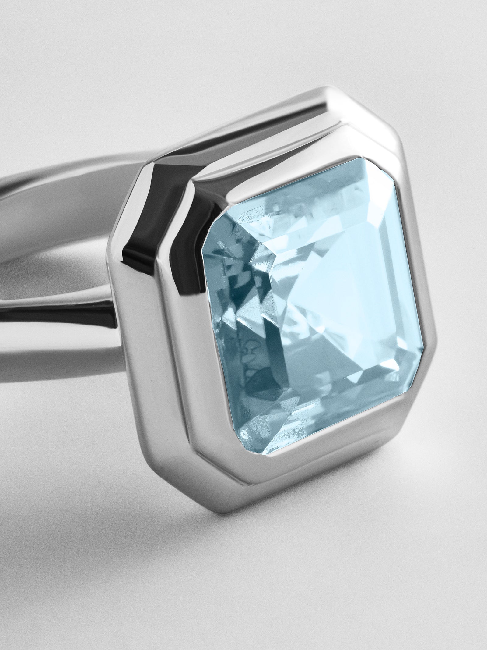 Silver Etched Bezel Custom Birthstone Ring - Aquamarine