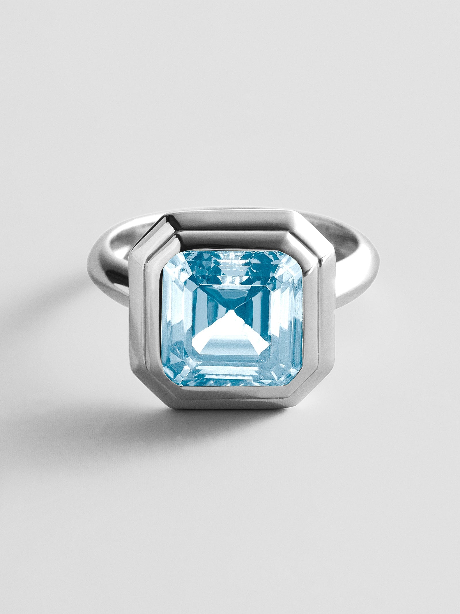 Silver Etched Bezel Custom Birthstone Ring - Aquamarine