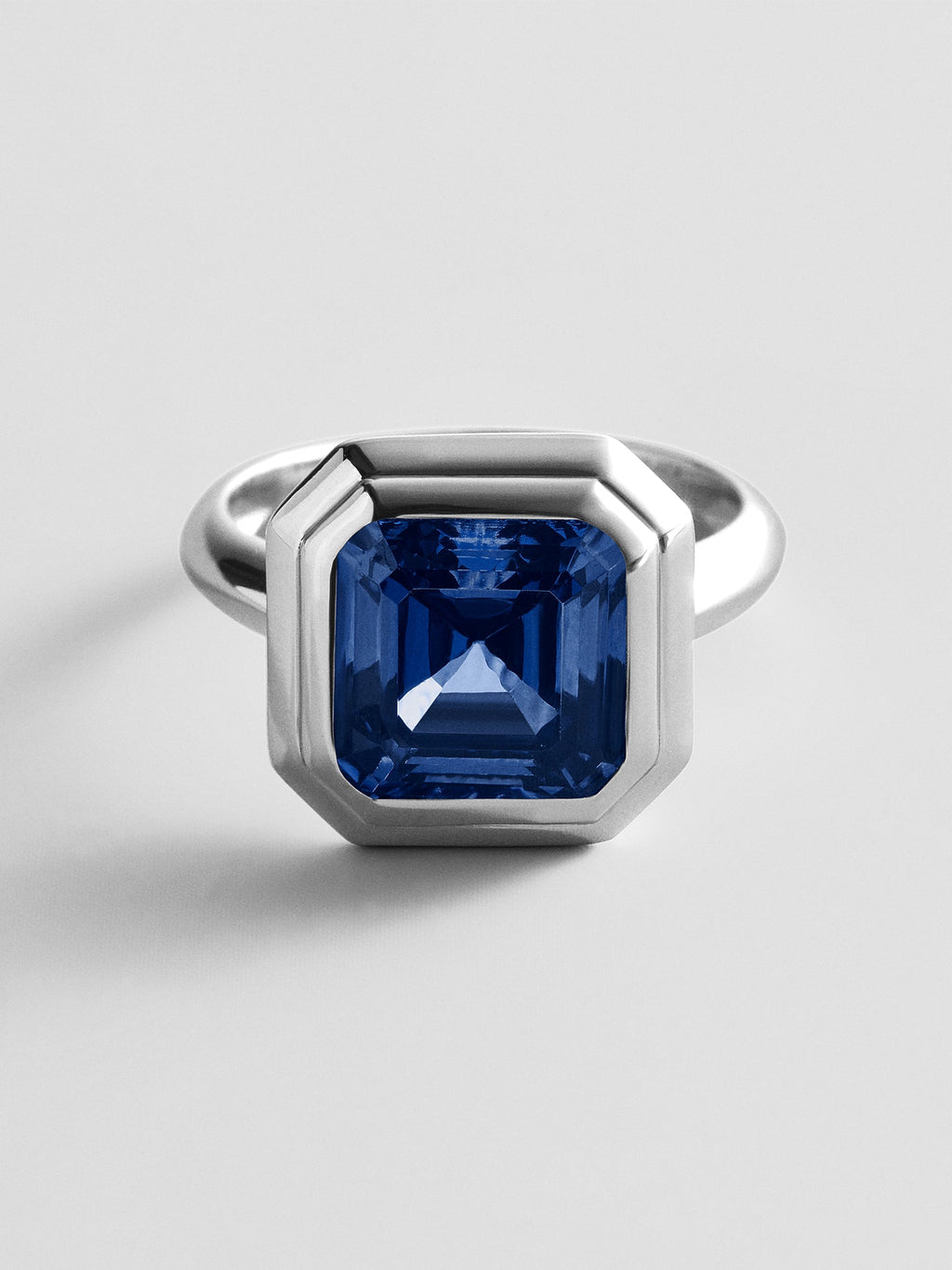Silver Etched Bezel Custom Birthstone Ring - Sapphire