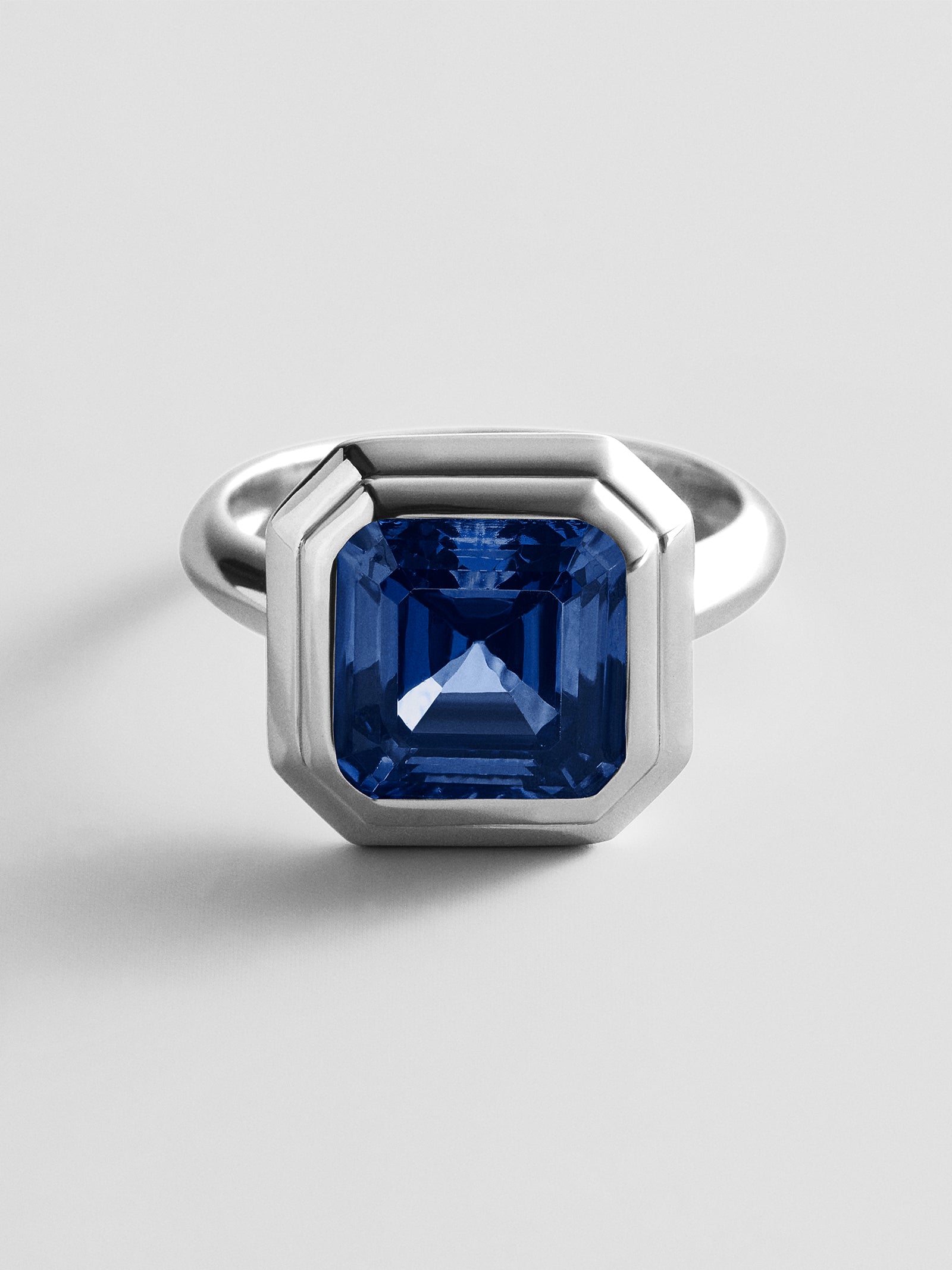 Silver Etched Bezel Custom Birthstone Ring - Sapphire