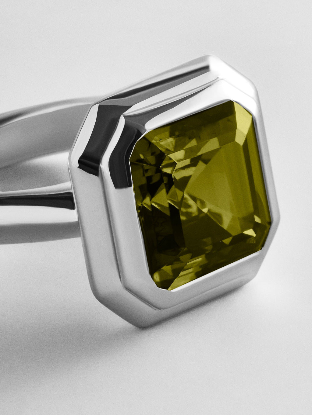 Silver Etched Bezel Custom Birthstone Ring - Peridot