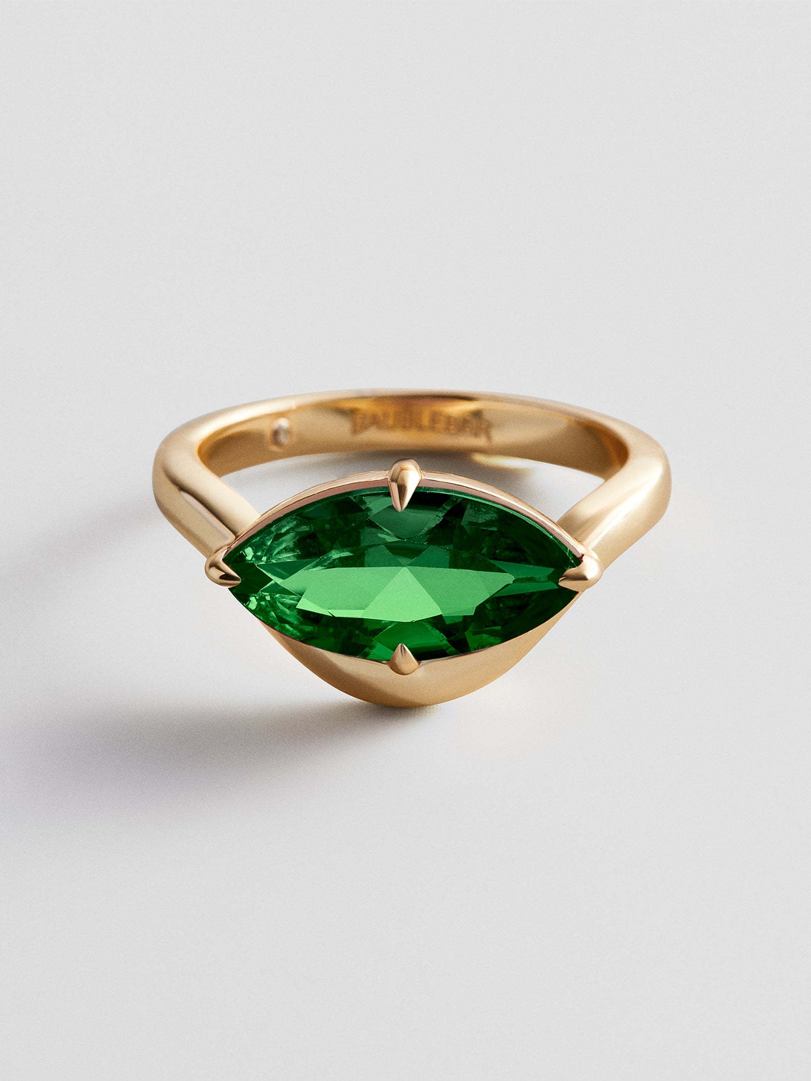 Wavy Custom Birthstone Ring - Gold