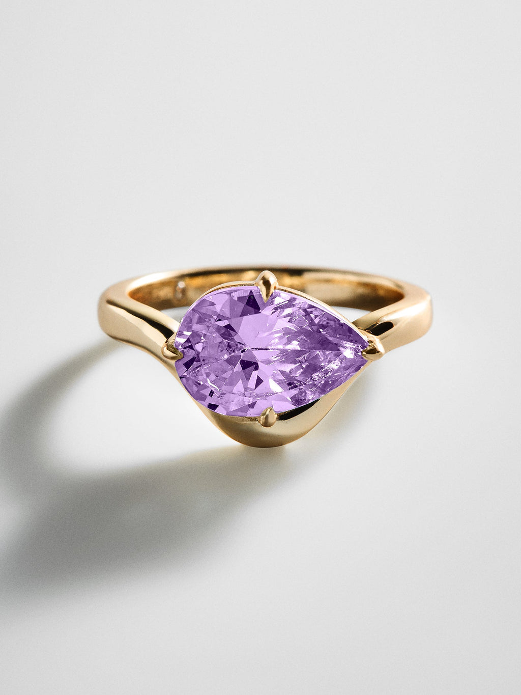 Wavy Custom Birthstone Ring - Gold