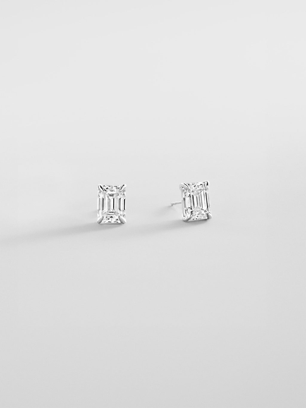 Debra 14K Gold Earrings - Emerald Stone