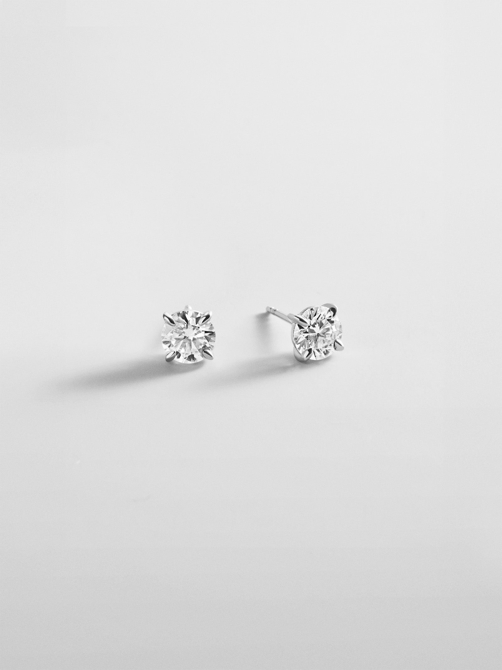 Debra 14K Gold Earrings - Round Stone