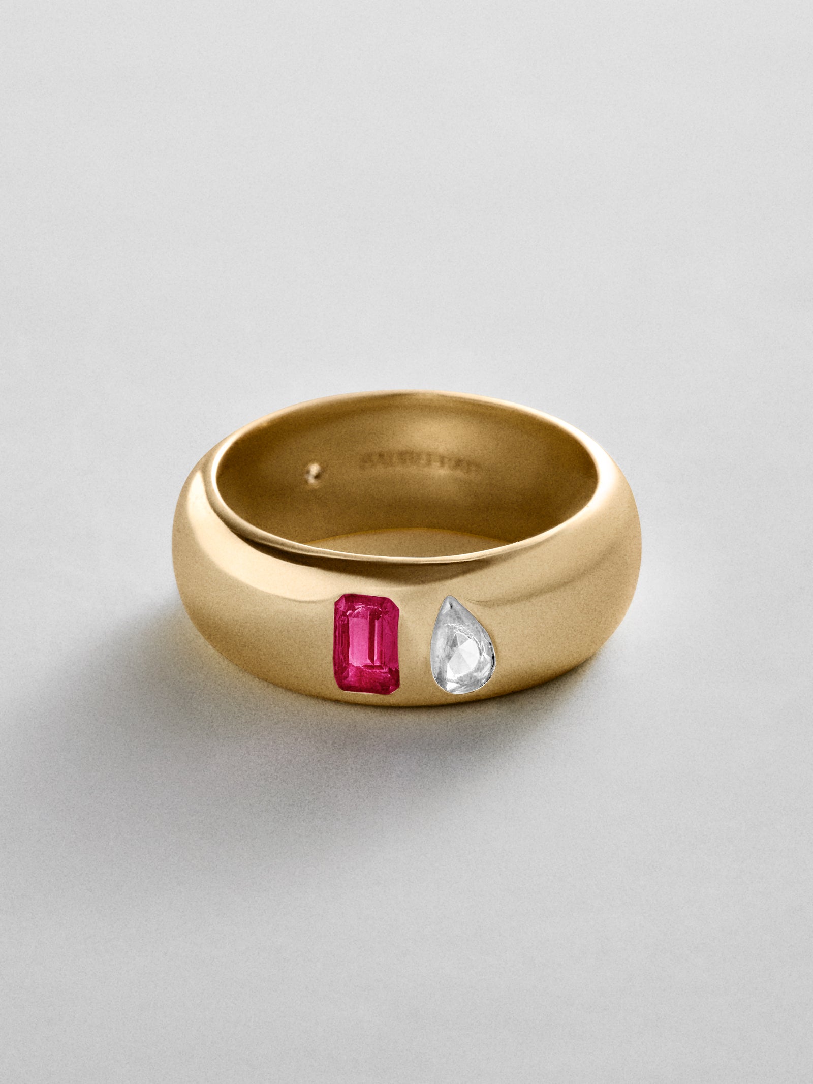 Multi-Stone Puffy Custom Birthstone Ring - Gold
